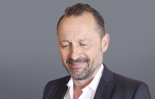 hannes kern logo im Footer